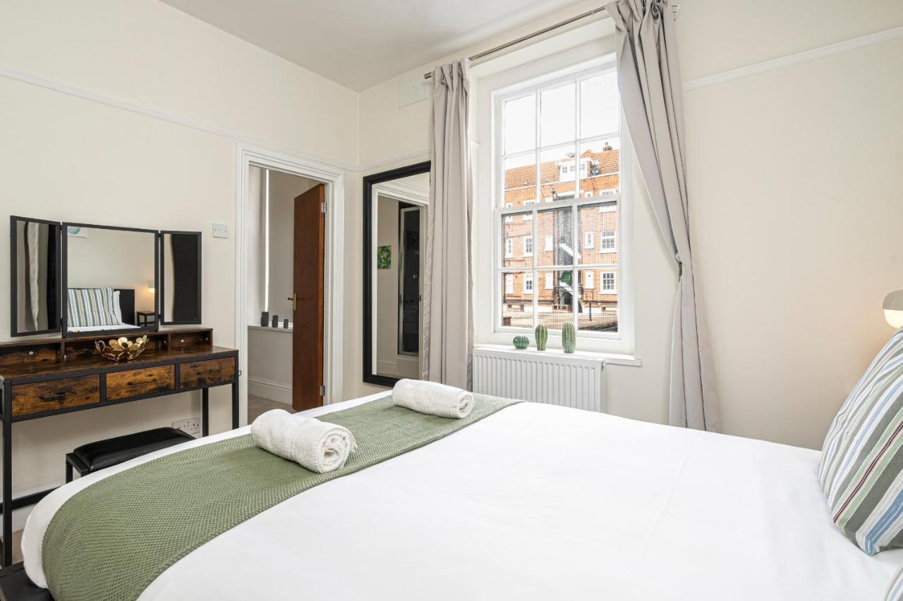 Beautiful 3 Bedroom Apartment Near Marble Arch And Oxford Street Londyn Zewnętrze zdjęcie